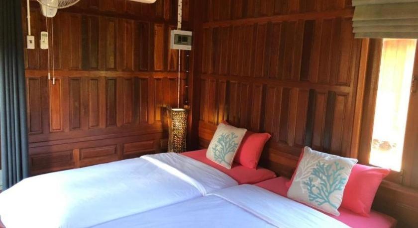 Nai Khun Khao Resort Chiang Mai Exteriör bild